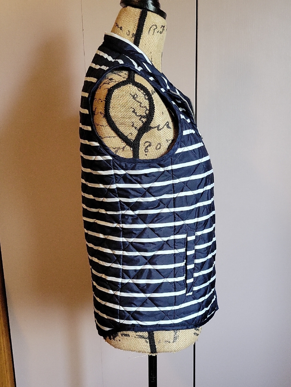 Gap Vest - Picture 3 of 5